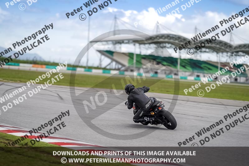 Sepang;event digital images;motorbikes;no limits;peter wileman photography;trackday;trackday digital images
